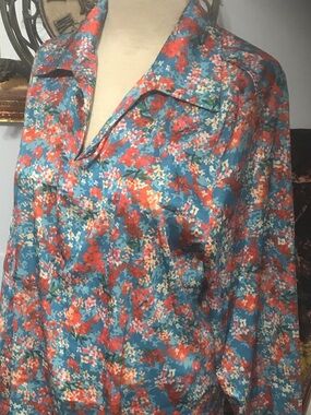 Floral V-Neck Blouse in Teal and Coral